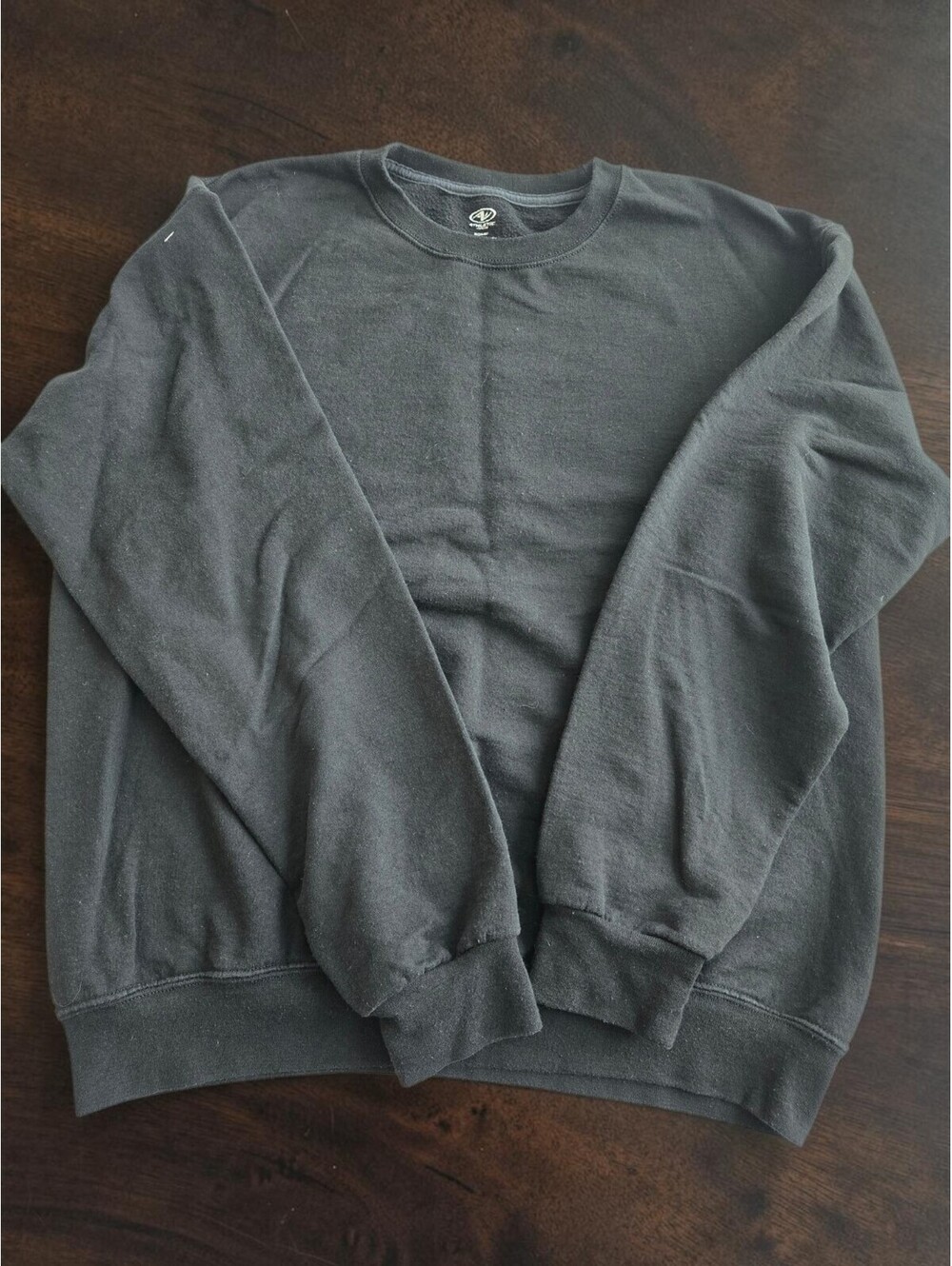 Athletic Works Men's Medium Black Crewneck Sweatshirt